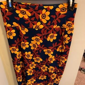 Beautiful floral Lolaroe skirt